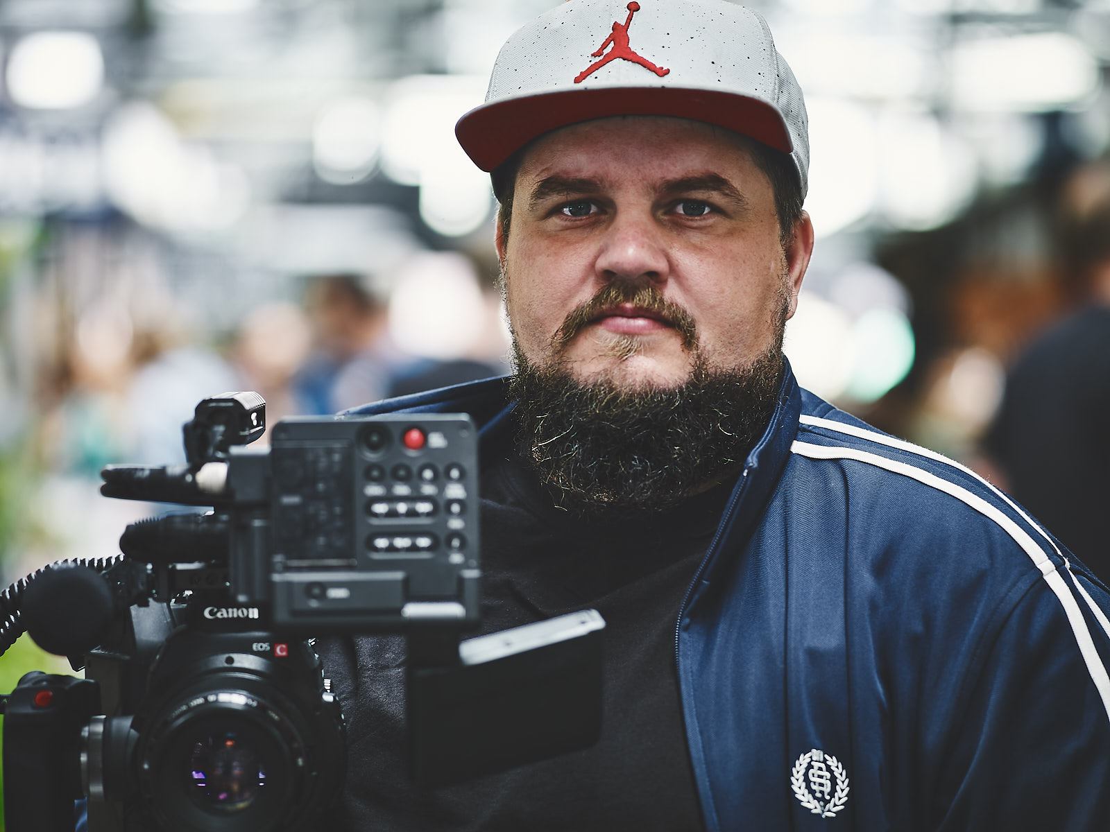 Nicolai-Brix-headshot-portraet-filmplus-farve CF055378 7